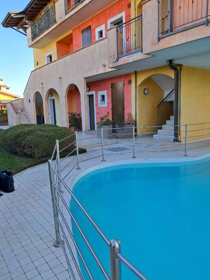 La Casa Di Mery ديسينسانو ديل غاردا المظهر الخارجي الصورة